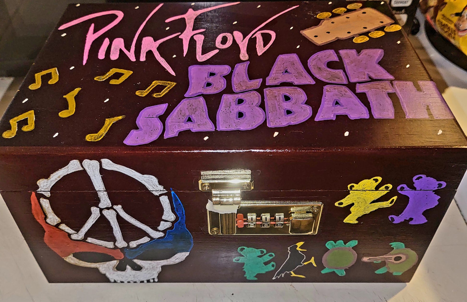 Rock box