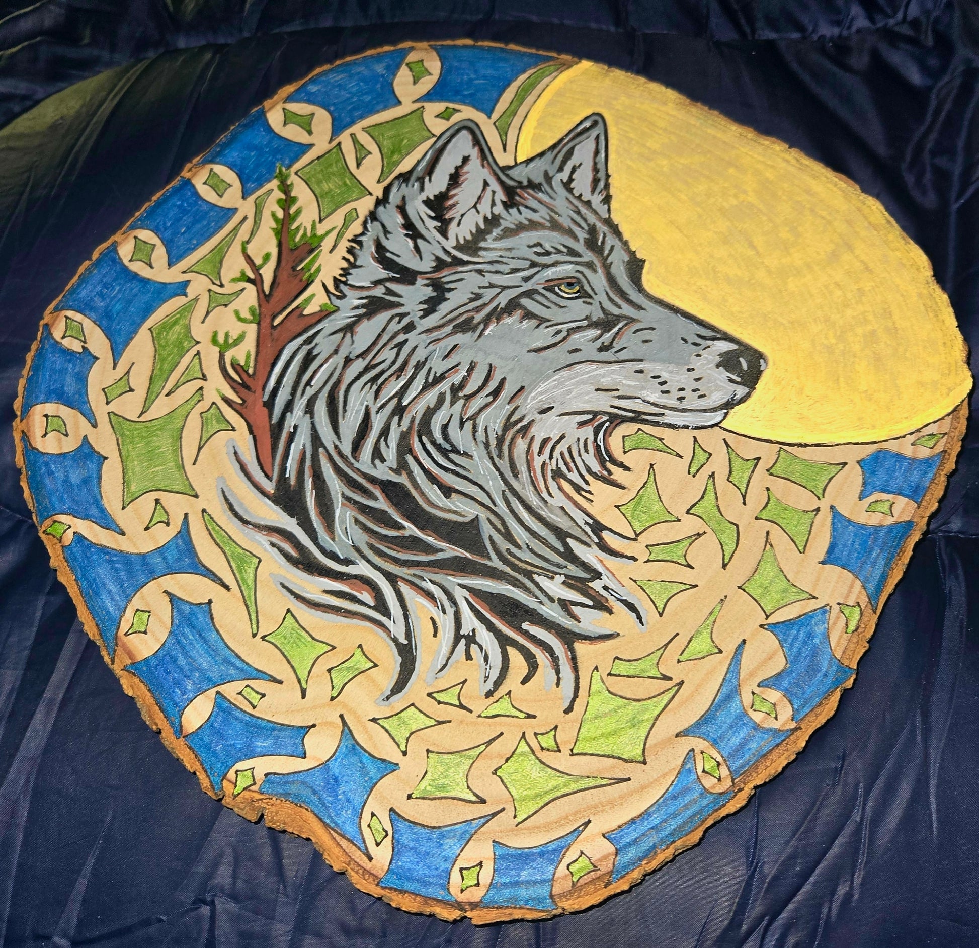 Wolf Hanger/clock