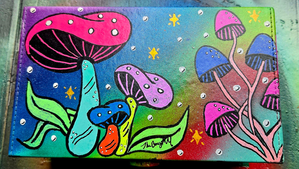 Mushroom world Faraday