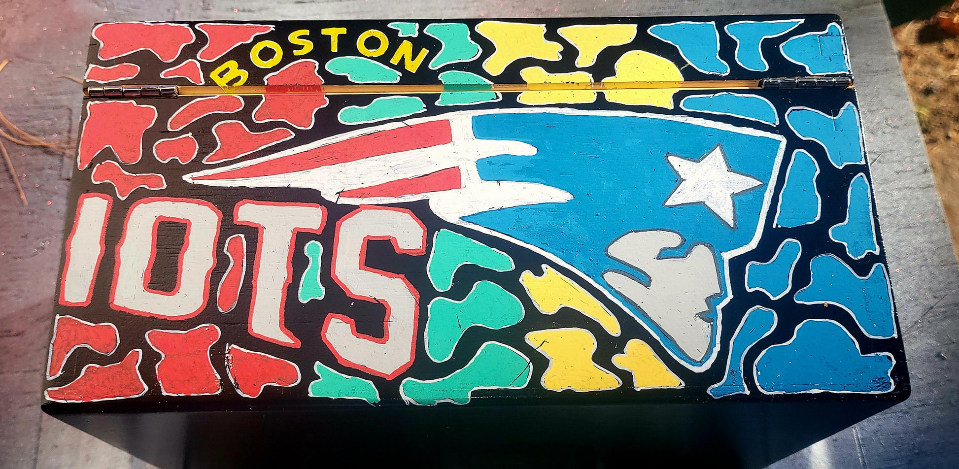 Alternative new england box