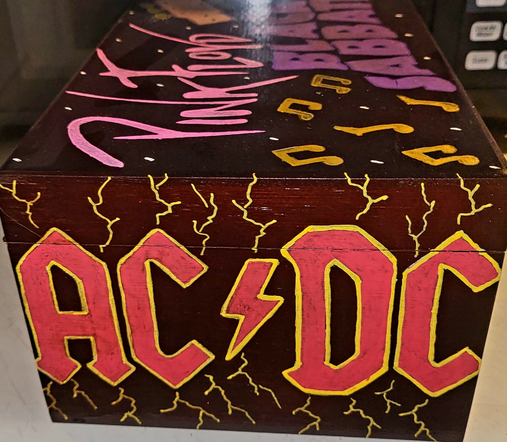 Rock box